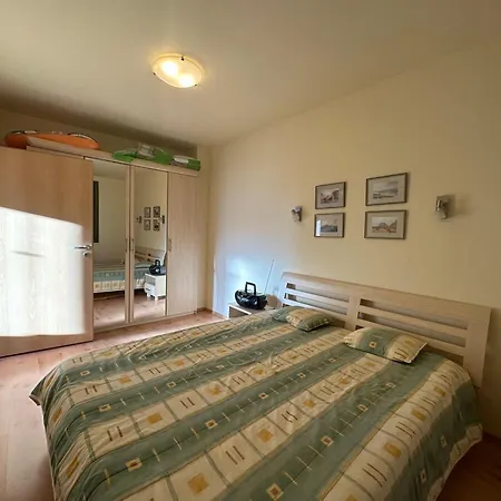 Gold Coast Apartman Apartment Siofok